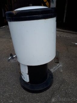 Prodám smaltovaný brutar bílý a hnědý -