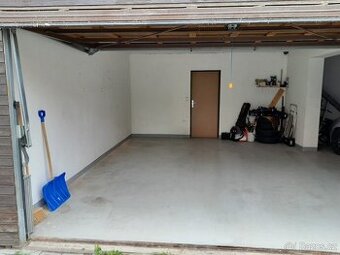 pronájem garážového stání