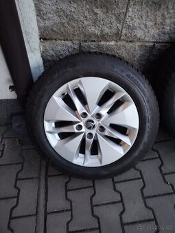 ALU disky originál Škoda 5x112 r16 (zimní pneu)