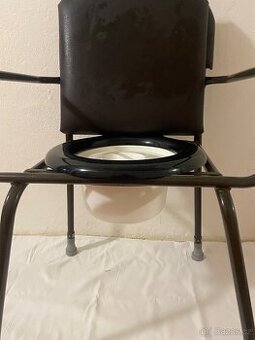 Toaletní židle pevná