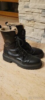 Skoro nové zimní teplé vysoké boty vel. 40 - 1