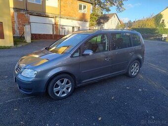 VW Touran 2.0 TDI. 103 kW  Goal