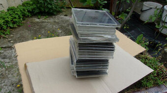 Prodám obaly na DVD a CD