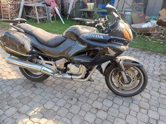 Honda NT 650V Deauville