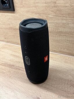 JBL Charge 4 reprak