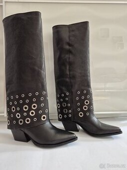 Nové dámské kožené vysoké kozačky,  velikost 38 a 39