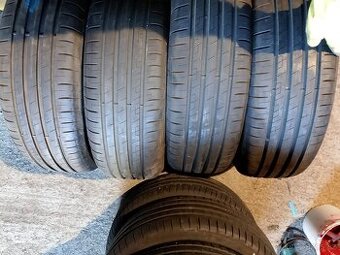 205/60/16 92v Goodyear - letní pneu 4ks