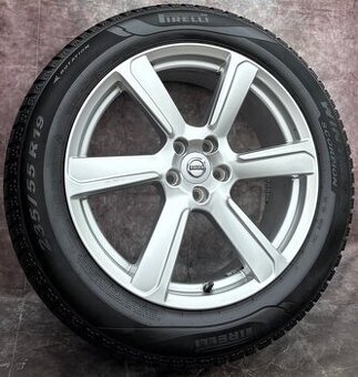 Zánovní originální Alu kola Volvo XC90 235/55/19