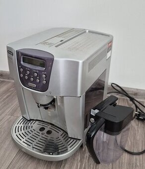 Kávovar De’Longhi Magnifica ESAM 4500