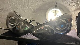 Hyundai i30 přední světla