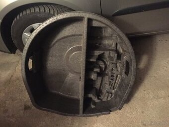 Vana do kufru Škoda Octavia 2, 1Z0 863 957B