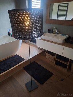 Lampa stojaci
