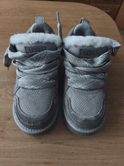 Prodám boty UGG Lowmel 41