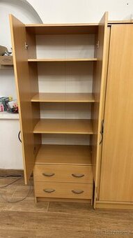 Šatní skříně (Králupy)