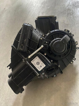 Zadní topení pro VW Transporter T5 nákladový prostor