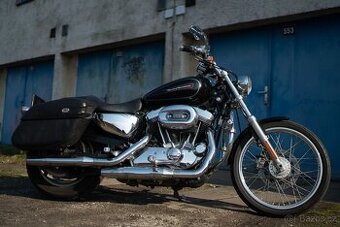 Sportster 883, první majitel, serviska, čerstvá STK