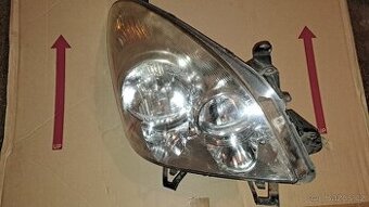 Světlo Toyota Corolla Verso 2017-