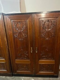 Starožitné skříně - 1