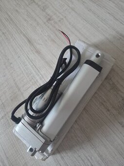 Prodam novy linearny motorček