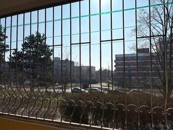 Mříž na balkon