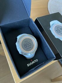 prodám sportovní dámské hodinky Suunto Ambit 3 sport