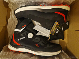 Běžecké boty Adidas Terrrex Agravic Tec Pro, vel.44, nové