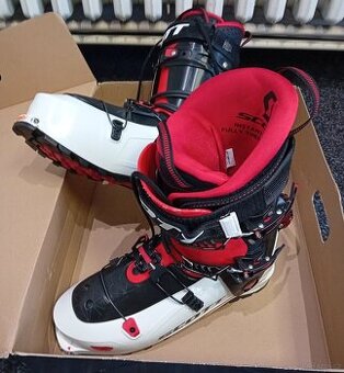 Scott cosmos vel.30 (46)