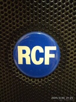 rcf-312 А RCF ART Seriesa 312 А Itálie. modré logo. аktivní