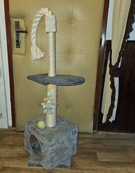 Škrabadlo pro kočky v-116 cm