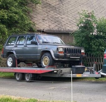 Jeep cherokee XJ 4.0 + kastle a dily