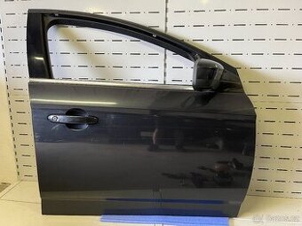 Dveře Ford Mondeo MK4 , pravé přední , kód barvy 6DYE
