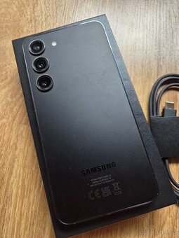 Samsung S23 256 GB, černý, v záruce