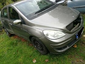 Mercedes B 180cdi w245 díly