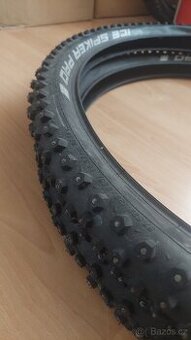 Zimní plášť MTB Schwalbe Ice Spiker Pro RaceGuard 29x2,25 -