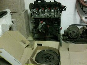Prodám motor RENAULT K9K