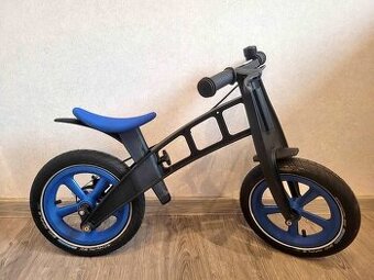 První kolo pro kluky černo modré ( first bike)