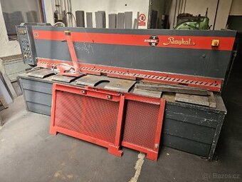 Hydraulické tabulové nůžky BAYKAL HGL 3100/8