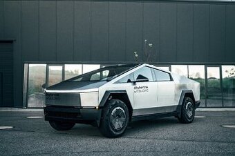Tesla Cybertruck AWD – 2024 – dovoz z USA – na objednání