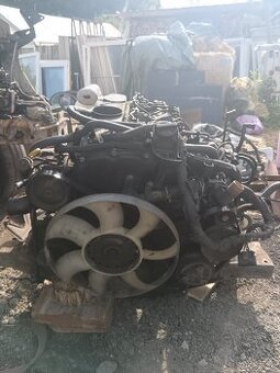 Motor 2.4 85kw Ford transit mk7