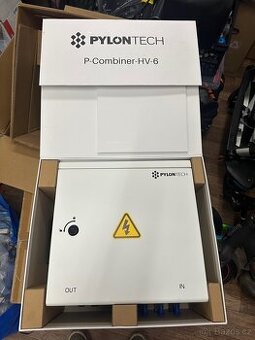 PYLONTECH slučovač pro 3 bateriové věže - 1