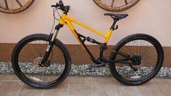CELOODPRUŽENÉ HORSKÉ KOLO Polygon ·Siskiu D6 FS 29"