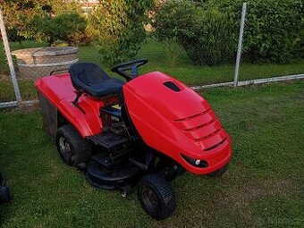 zahradní trakturek karsit Vanguard 2V 16hp