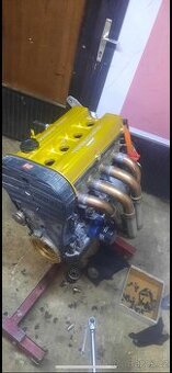 Zavodni motor swift gti