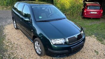 ŠKODA FÁBIA 1.4 16V. 59KW. SERVISNÍ KNIHA