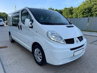 RENAULT TRAFIC 2.5DCI 146PS LONG 6 MÍST R.V.2011