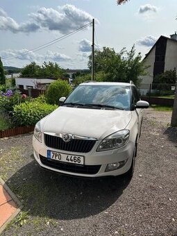 Škoda Fabia II Combi 1.6 TDI 77kW | 2013 | Bluetooth |