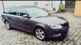 Škoda Octavia combi 2.0TDI,103kw, DSG, xenony