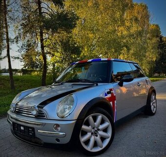 Mini Cooper 1.6i • British Edition • alu R17 •