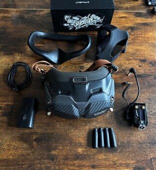 DJI FPV Goggles V2 – FPV brýle (digitální přenos)