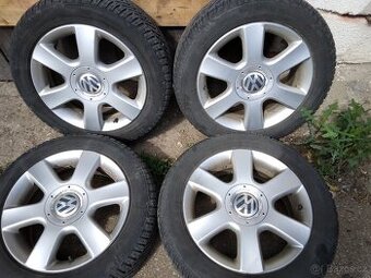 Alu kola VW 5x112 ET50,+zánovní celoroční pneu 205/55/16